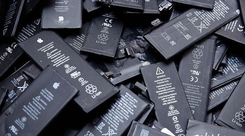 pin laptop Trung Quốc